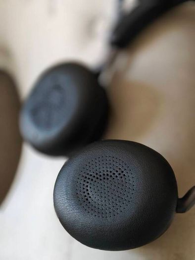 jabra Evolve 2 65 Wireless Conference Zoom Teams Headset