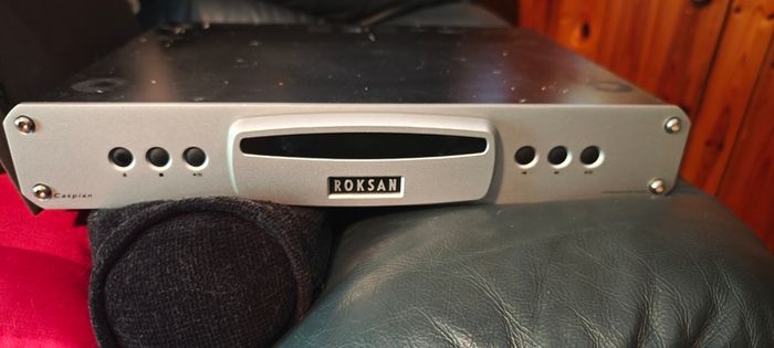 Roksan Caspian cd player hi-end