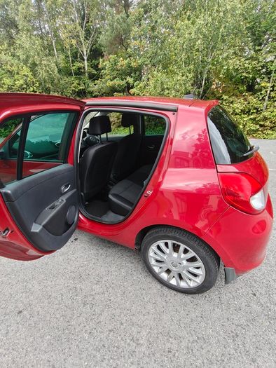 2011 Renault Clio