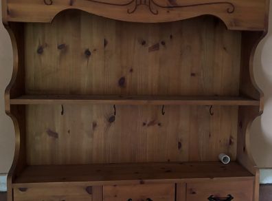 wall hanging dresser
