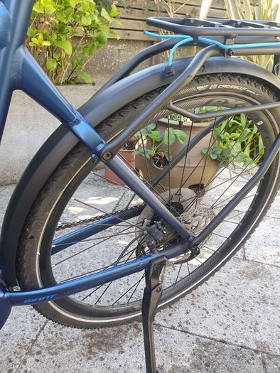 Giant Explore E+ Hybrid Mountain Bike