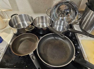 Pot and pan set