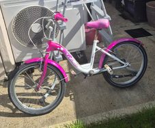 Girl bike