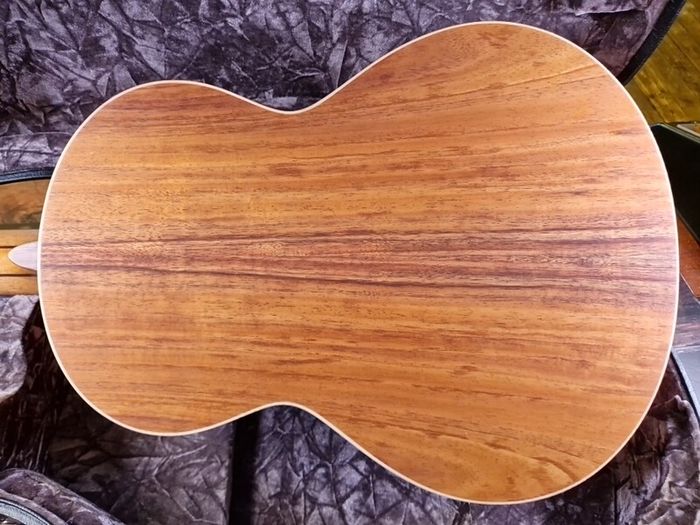 Lowden WL-34
