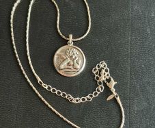 Avon necklace