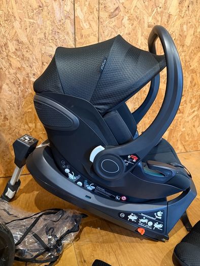 EGG 2 Travel Buggy Travel System