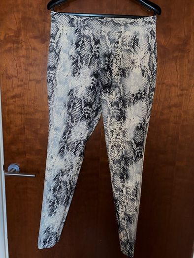 Zara Snake print Pants
