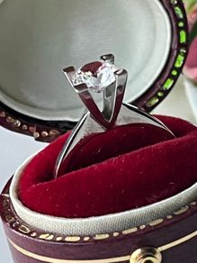 Sterling Silver Cathedral-Style Mounting Solitaire Cublic Zirconia Ring. Size N/O.