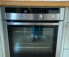 NEFF oven