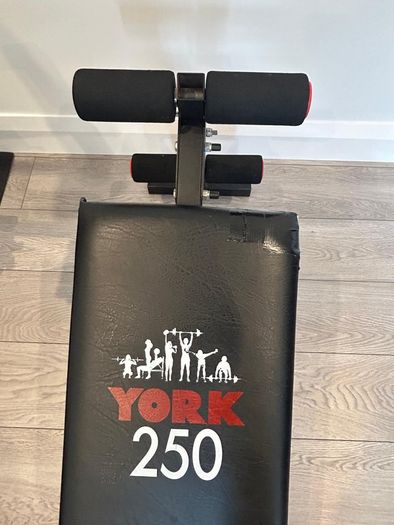 Weight bench, Weights and Sit Up bench