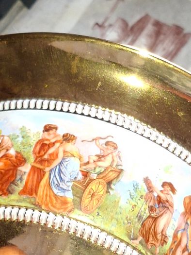 Beautiful Old Large Italian Porcelain Bowl Hand made in Italy Florentine, Very rare to get in this condition, no chips or cracks, Postage Available or Collection