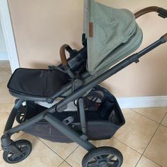 Vista 2 set & car seat - Bought new July 2024