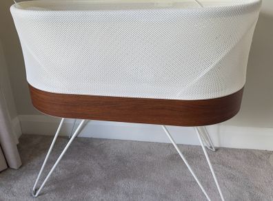 Snoo Smart Bassinet