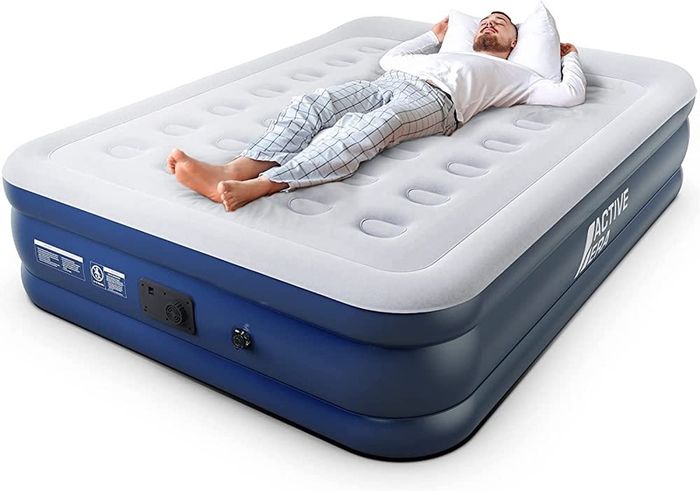 Premium King Size Air Bed with a Built-in Electric Pump and Pillow (FREE SHIPPING)