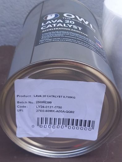 Lava 20 liquid rubber waterproofing 25kg Tin 1 Tin of catalyse 1 role of Fabric tape