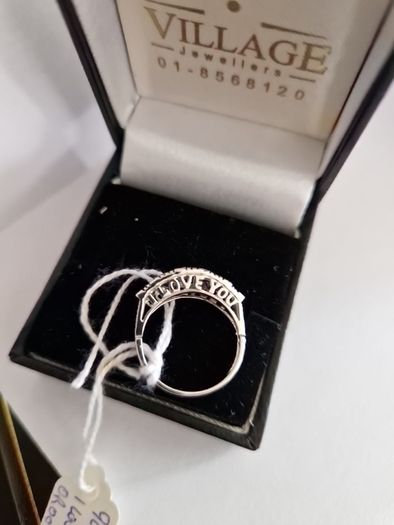 9ct dia sapphire