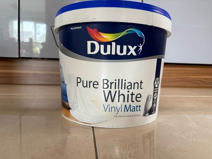 Dulux Vinyl Matt Pure Brilliant White 10L