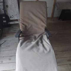 sun lounger