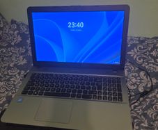 Mint Condtion Asus laptop upgraded ssd drive