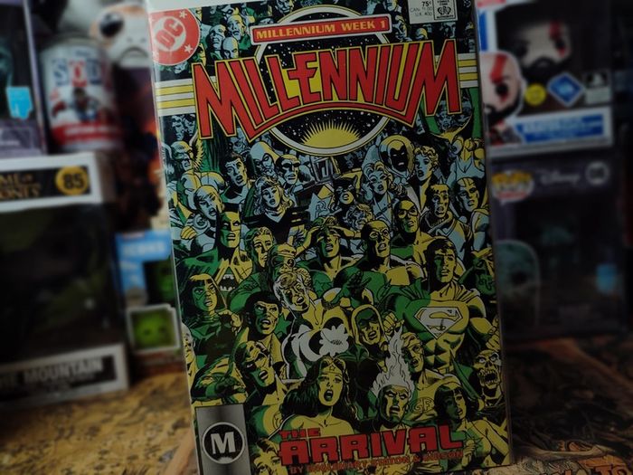 Millennium ! First Issue ! Copper Age Comic from 1988 ! By DC Comics !