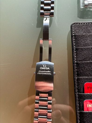 omega speedmaster professional bracelet (2020)