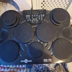 Electronic drum pads