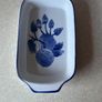 Oven to Table 2Colbalt/White Serving Dushes Image 10