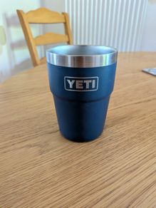 yeti rambler coffee cup