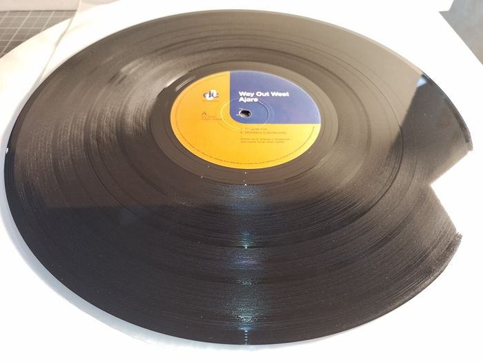 Way Out West - Ajare - Deconstruction Records - 90s UK Prog HOUSE Classic BELTER! Excellent to Near MINT!