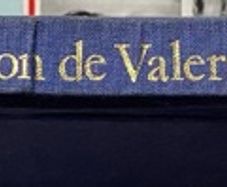 book The life and times of Eamon de Valera. Text: Constantine Fitzgibbon. Illustrative material: