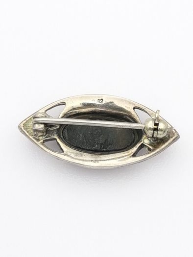 925 Vintage Sterling Silver Black Onyx & Marcasite Accents Brooch
