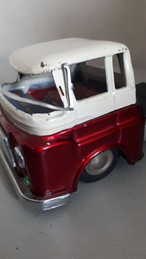 tin plate truck