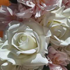 Wedding flowers table decor