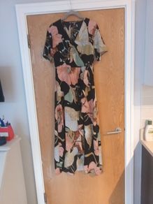 Girl In Mind Dress.   S. 12.  New.