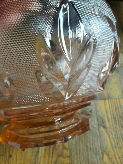Vintage glass bowl/ pink glass