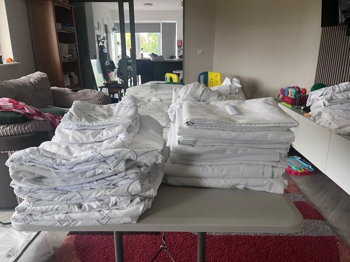 House hold air b&b bedding clearance