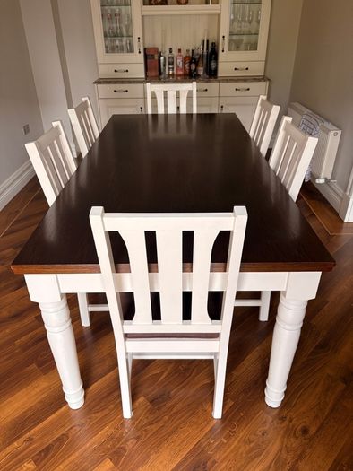 Oak Vaneer Table