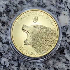 Slovakia 5 Euro Shiny Coin 2023 - Brown Bear - Fauna and flora in Slovakia