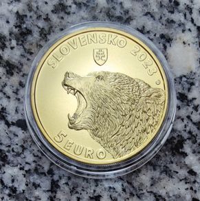 Slovakia 5 Euro Shiny Coin 2023 - Brown Bear - Fauna and flora in Slovakia