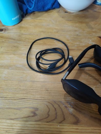 XREAL one vr glasses with case and cable