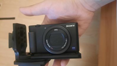 sony zv1 vlogging camera