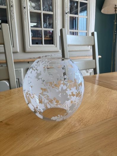Glass lamp shade