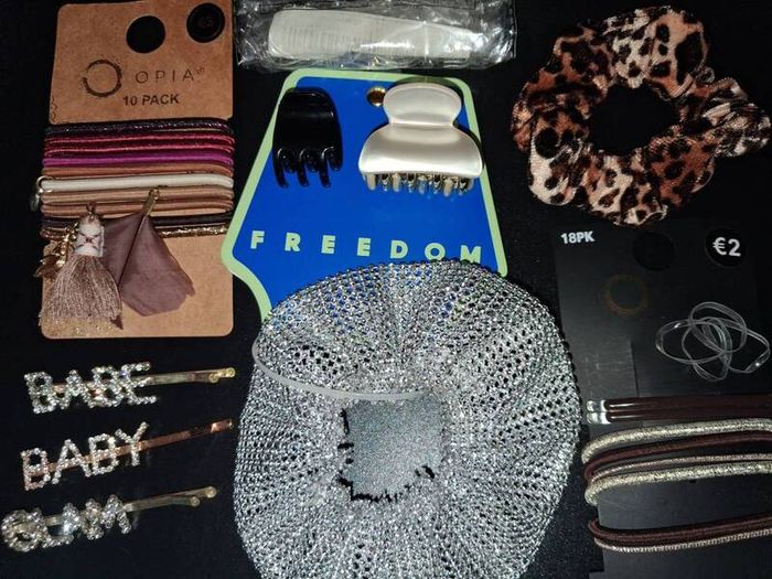 x100 Bundle - Brand New Hair Accessories - RRP - 20+ - Freedom, Opia, Etc