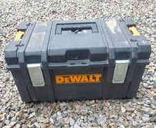 dewalt
