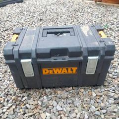 dewalt