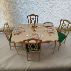 Sindy dining room set