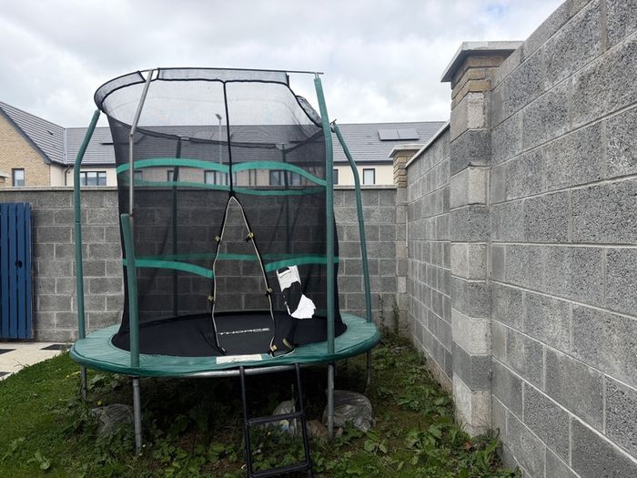 Trampoline