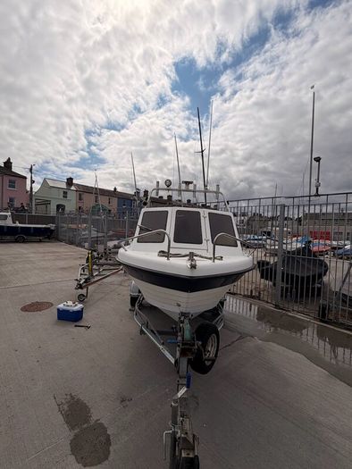 Warrior 175 Boat & trailer