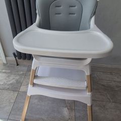 High Chair thats converts to table and Chair
