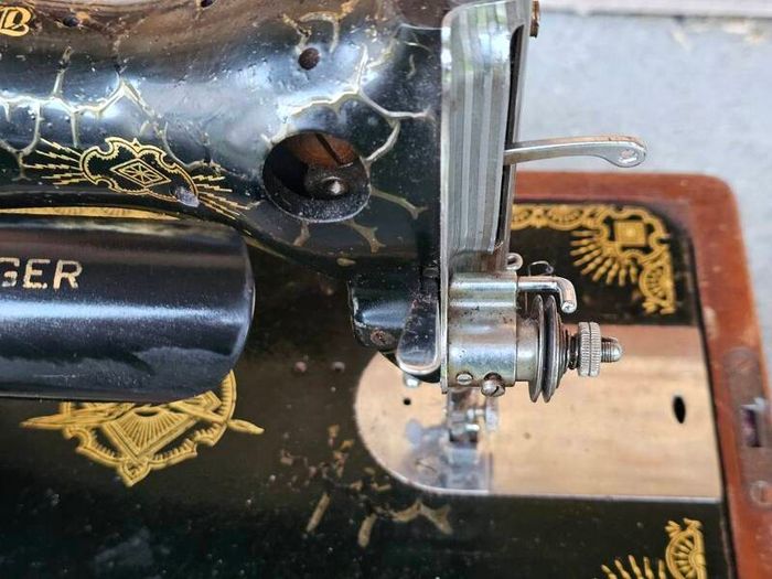 Singer sewing machine